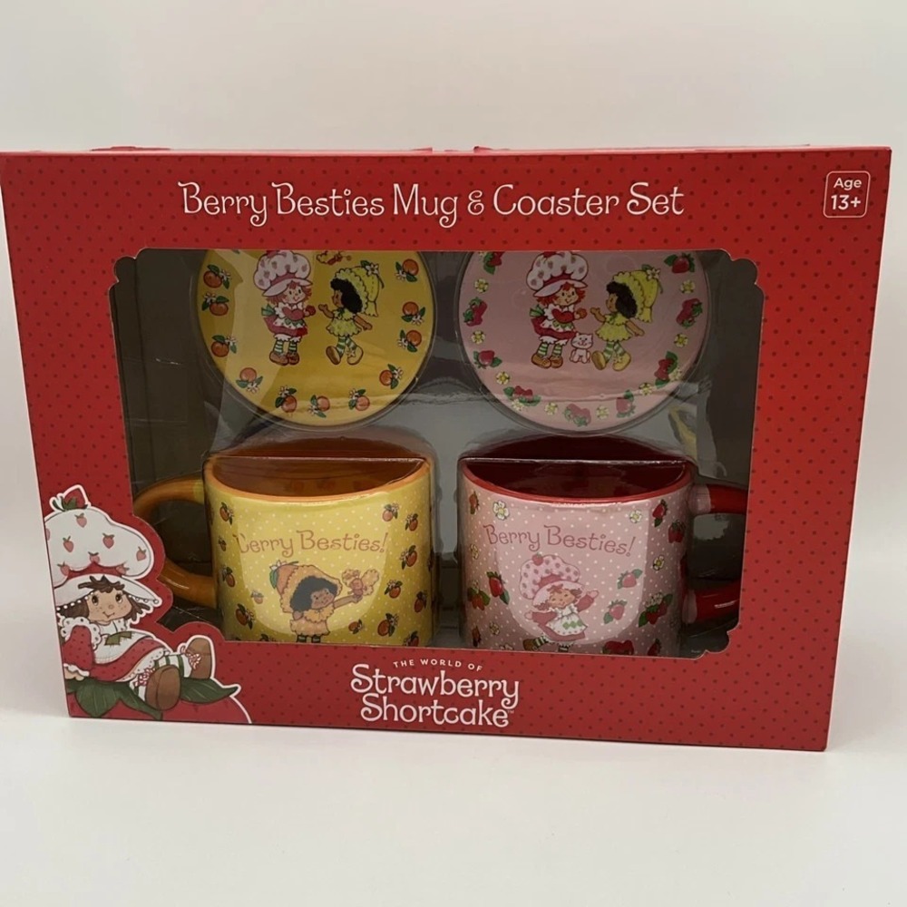 Strawberry Shortcake Berry Besties 2 Mugs and 2 coasters New - Picture 2 of 4